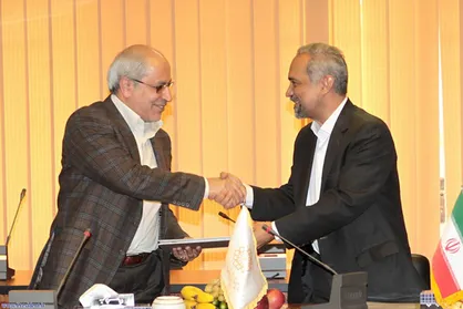 تلاش برای تطهیر &laquo;نیلی&raquo; با بازی استعفا
