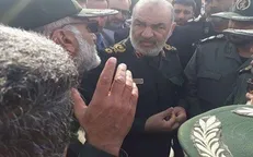 بازدید جانشین فرمانده کل سپاه از مناطق سیل زده خوزستان