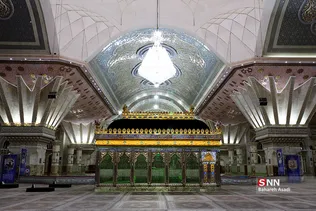 تجدید میثاق ابراهیم رئیسی با امام خمینی (ره) و شهدا