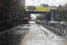 هشدار بارش شدید در ۵ استان/ رگبار و رعد و برق در مرکز و شرق کشور