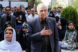 داریوش