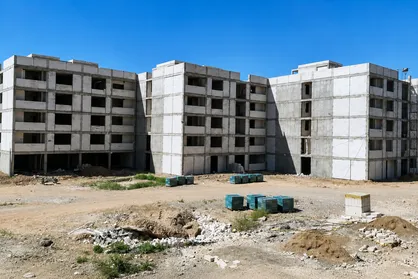 واگذاری ۳۱ قطعه زمین به ارزش ۱۳۰ میلیارد تومان به بنیاد مسکن چهارمحال و بختیاری