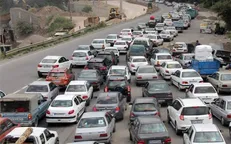 محدودیت‌های ترافیکی پایان هفته جاده‌های شمال/ ترافیک در هراز و کندوان