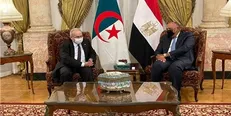 وزیر خارجه الجزائر با همتای مصری خود درباره تحولات منطقه گفتگو کرد