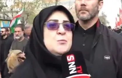 مسئولین تا پای جان پای کار مردم هستند و با شدت و حدت مشغولند