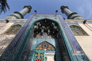 اهدای جهیزیه توسط بسیجیان مسجد چهاده معصوم