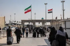 وضعیت مرز شلمچه و چذابه امروز / بازگشایی محدود برای مسافران پشت مرز؛ ورود مسافران جدید و کالا همچنان ممنوع است