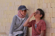 دست پر تهیه‌کنندگان «ایار» از لندن