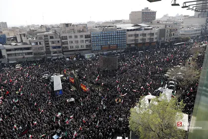 تشییع پیکر مطهر فرماندهان عالی رتبه و جمعی از شهدای تهران (۲)