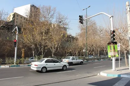اولین چراغ راهنمایی هوشمند &laquo;زمان صفر&raquo; تهران راه اندازی شد