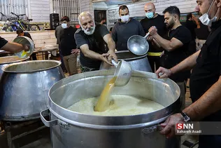 پخت حلیم نذری شهادت امام رضا (ع)