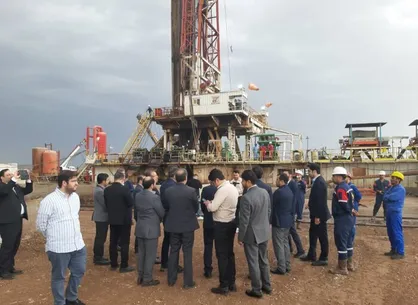 بازدید معاون رئیس جمهور از یک شرکت دانش&zwnj;بنیان در خوزستان
