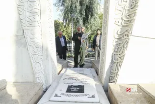 تجلیل از خانواده شهدای دانشجو