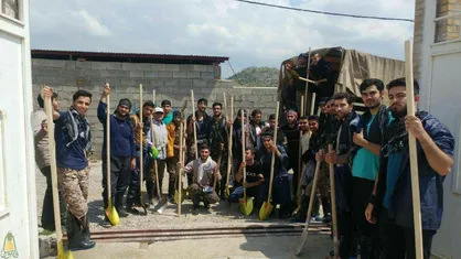 گروه&zwnj; جهادی دانشگاه امام خمینی در شهر معمولان خدمت&zwnj;رسانی می&zwnj;کند + عکس