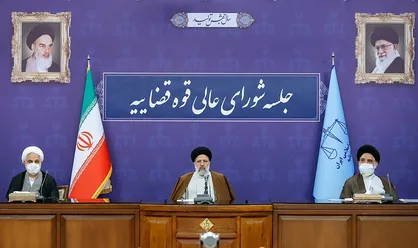 رئیسی: برخورد&zwnj;های قاطع قضایی با اخلالگران بازار ارز و خودرو ادامه دارد / نظام تولید و توزیع خودرو نیاز به جراحی دارد