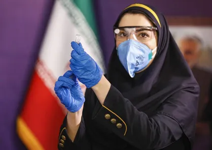 رکورد تزریق روزانه واکسن کرونا شکست/ مجموع واکسن&zwnj;های تزریق شده به مرز ۲۰ میلیون دوز رسید/ تاکنون بیش از ۴ میلیون نفر واکسینه شدند