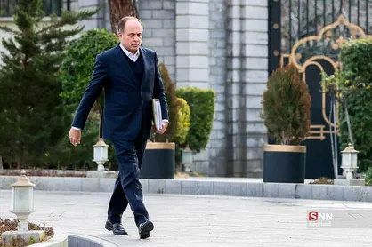 وزیر جهاد کشاورزی: اختلاف قیمتی شانه&zwnj;های تخم مرغ احتمالا مربوط به تفاوت وزن آنهاست + فیلم