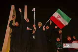 شادمانی مردم شیراز پس از پاسخ قاطع ایران به اقدامات تروریستی رژیم کودک کش