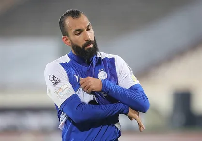 چشمی: این گل کار خدا بود