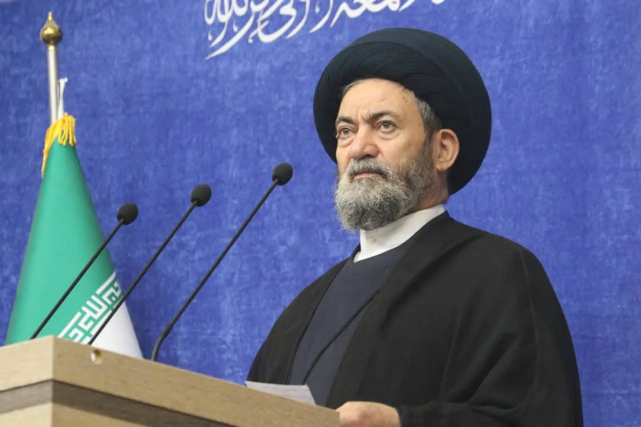 امام جمعه اردبیل: امارات مرکز توطئه علیه کشورهای عربی و اسلامی است