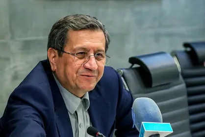 همتی: بانک&zwnj;های ناتراز باید اصلاح شوند؛ اضافه&zwnj;برداشت از بانک مرکزی قابل قبول نیست + فیلم