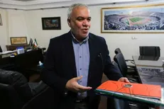فرار فتح‌الله‌زاده از کرونا!
