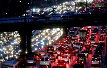 طاهرنیا: بیش از نیمی از سفر&zwnj;های درون شهری با وسایل نقلیه شخصی انجام می&zwnj;شود