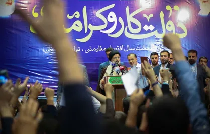 نماینده دانشجویان استان مرکزی در دیدار با رئیس جمهور صدای همه دانشجویان بود