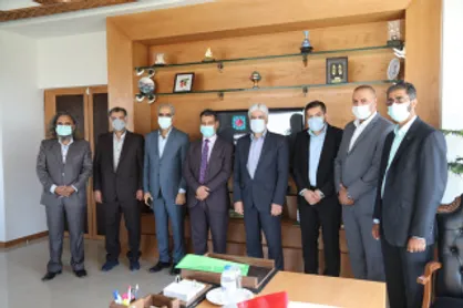 رئیس دانشگاه اصفهان با رایزن فرهنگی سفارت عراق دیدار کرد