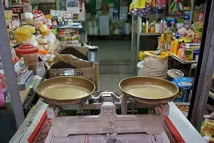سنگ اندازی اتحادیه&zwnj;ها برای عدم&zwnj;صدور پروانه&zwnj; صنفی/ وزارت اقتصاد: تعقیب کیفری می&zwnj;کنیم