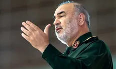 سرلشکر سلامی: اتفاقات چند ماه اخیر در کشور جنگ جهانی بود / ارمغان حضور دشمن فقر و فلاکت است