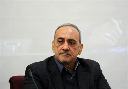 کسانی که افرادی مثل رسول پناه را گزینش می کنند، باید پاسخگو باشند