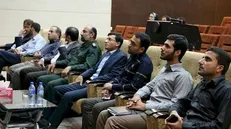 نشست روشنگری «چرا مرگ بر آمریکا» در دانشگاه لامرد برگزار شد
