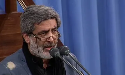 فیلم/ مداحی مهدی سماواتی در حسینیه امام خمینی(ره)