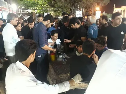 پایش سلامت روزه داران &nbsp;به همت دانشجویان دانشگاه علوم پزشکی یزد برگزار شد