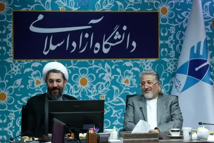 دیدار رئیس دانشگاه آزاد اسلامی با حجت الاسلام رستمی