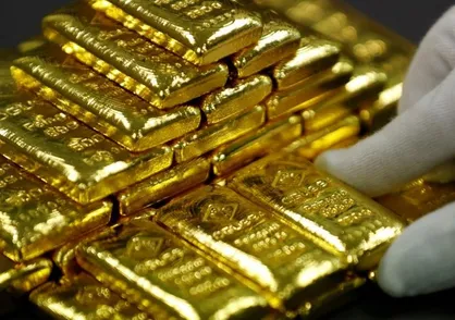 جنگ تجاری آمریکا و چین قیمت طلا را بالا برد