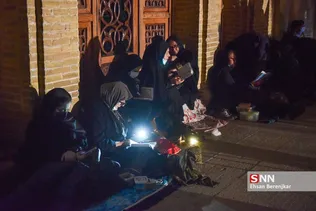 مراسم شب قدر در حافظیه شیراز