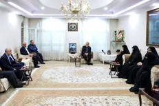 دیدار رئیس‌جمهور پزشکیان با خانواده شهدای خدمت