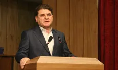 زینی‌ وند: فقط احزاب مجوز دار می توانند در انتخابات تناسبی لیست بدهند بقیه لیست‌ها باطل می شود + فیلم