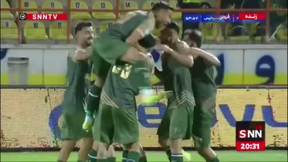 گل دوم شمس آذر به پرسپولیس در دقیقه 54