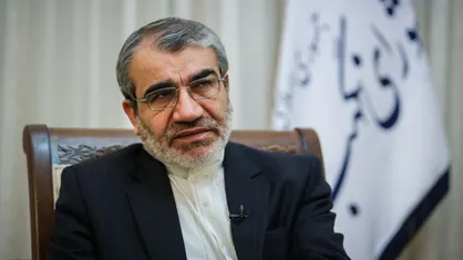 گلایه کدخدایی از واعظی و مسئولان دولتی