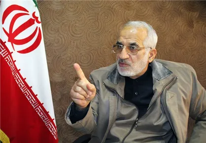 تیم اقتصادی دولت یازدهم سراسر تناقض بود/حضور کرباسیان در گمرک دستاوردی نداشت