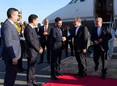 وزیر امور خارجه وارد ارمنستان شد