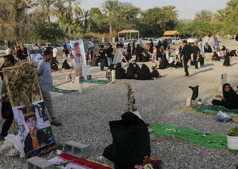 منتشر نشود//////باز بوی ماه مهر، باز بوی مدرسه؛ زنگی برای یاد کودکان شجره طیبه منتشر نشود//////باز بوی ماه مهر، باز بوی مدرسه؛ زنگی برای یاد کودکان شجره طیبه