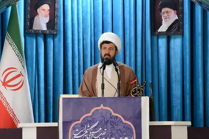 امام جمعه زهک: تهدیدات نظامی دشمن، خللی در آرامش ملت ایران ایجاد نمی&zwnj;کند