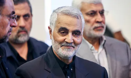 تشکر مردم از سردار سلیمانی برای نابودی داعش +فیلم