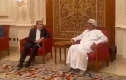 عراقچی و هیات همراه وارد مسقط شدند