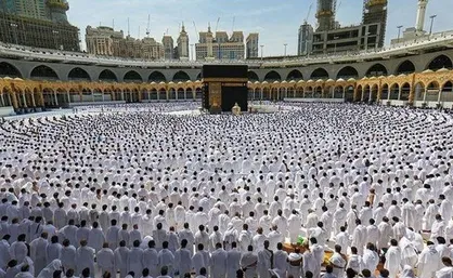 طواف کعبه بدون لباس احرام از امروز ممنوع شد +فیلم