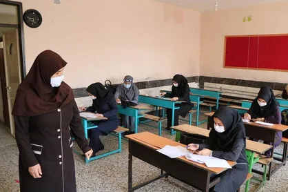 پدری برای آموزش و پرورش